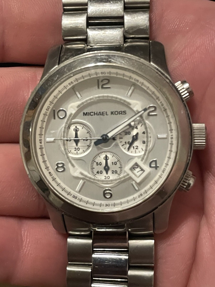 Michael Kors Oversized Runway MK8086 Wrist Watch for Men Read