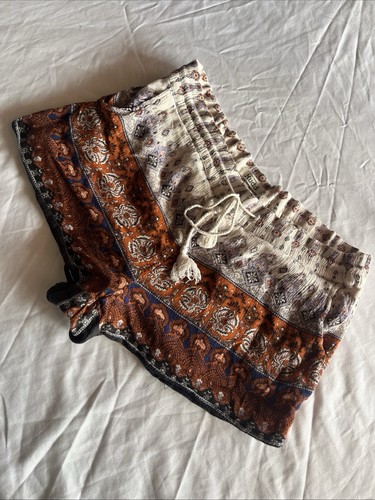 Mudd Shorts Women’s Size Medium Draw String Lined Boho Festival