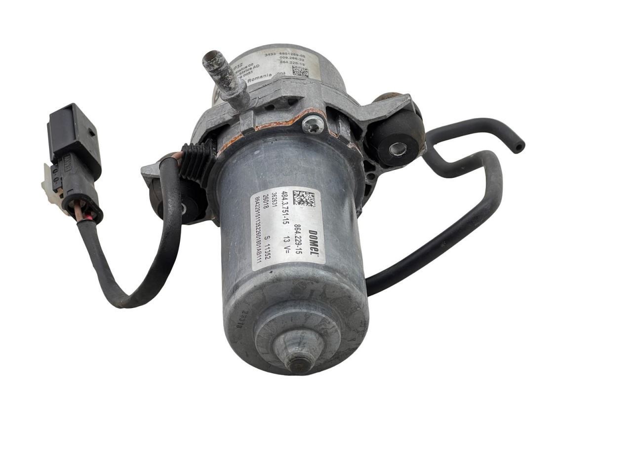 BMW i8 2019 Brake vacuum pump