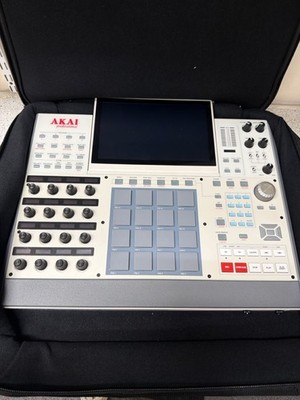 Akai Professional MPC X SE Standalone Sampler & Sequencer (E14002344)