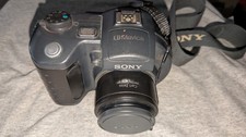 Sony Mavica MVC-CD500 5.0MP Digital Camera Case Cords