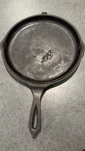 10 ¼” Wagner Ware Cast Iron Double Bulls Eye 5 Star Hinged Skillet Lid Only