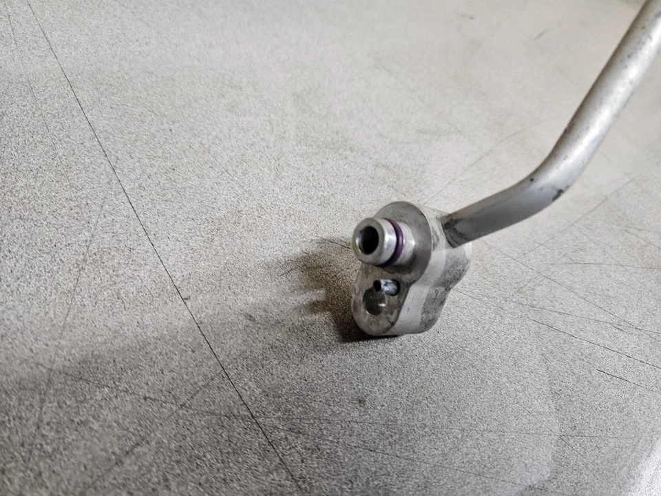 2012-2015 Volkswagen Passat 2.5L A/C Liquid Hose Line OEM 561820741 - Image 3 of 4