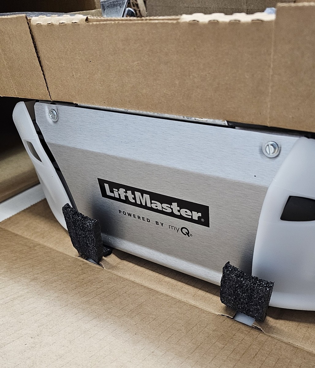LiftMaster 83650 1/2 HP Chain Drive Garage Opener (2025),Chain