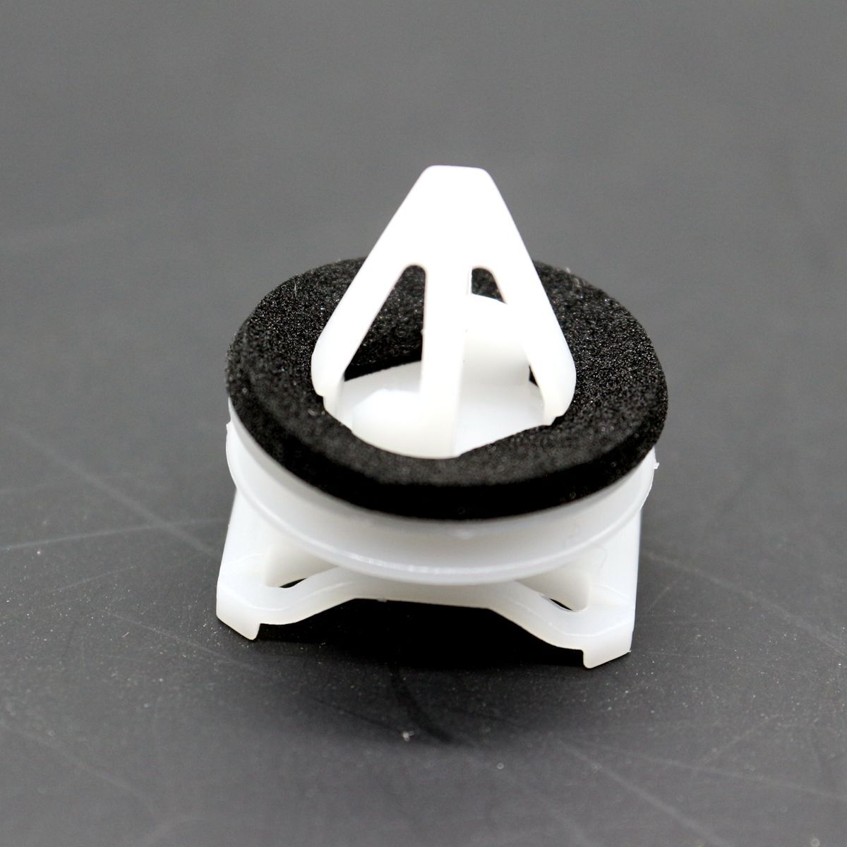 Fender 10Pcs e rodaAvental de moldagem Clip KD4551W24 para Mazda CX5 20132016 232001348564