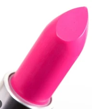  MAC Matte Lipstick 601 CANDY YUM YUM - Full Size 3 g / 0.1 Oz Brand new in box