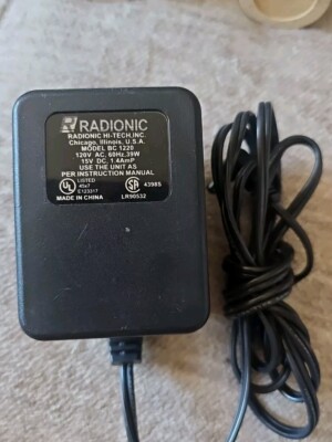 Radionic High Tech Halogen Light Computer Misc Power Supply BC 1220 i