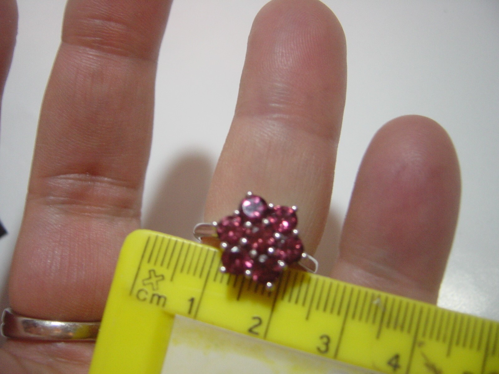 Vintage Solid Silver flower Ring- Superb-raspberr… - image 9