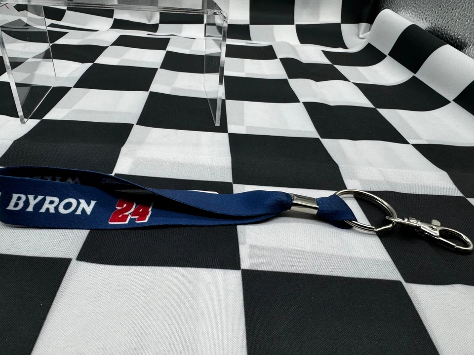 William Byron #24 Hendrick Motorsports Liberty University Cloth Key Chain - Image 4 of 4