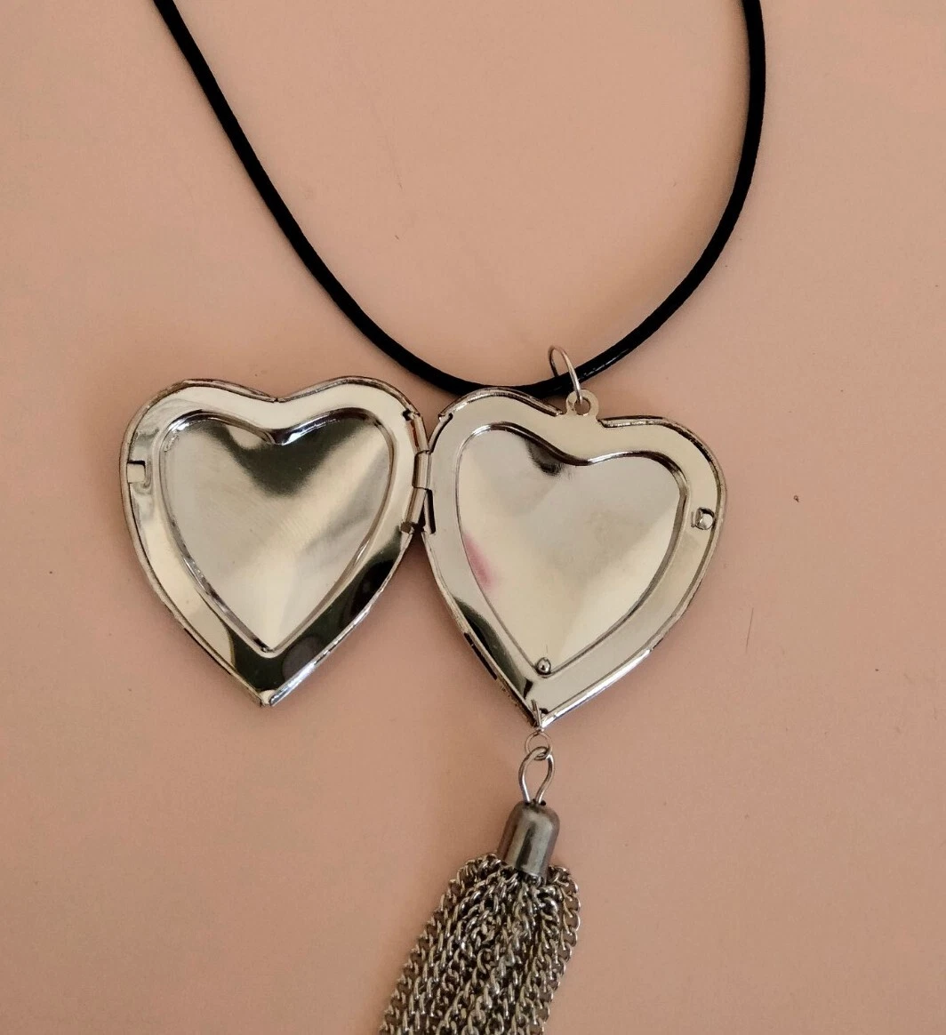 Collana con ciondolo romantico a forma di cuore in acciaio