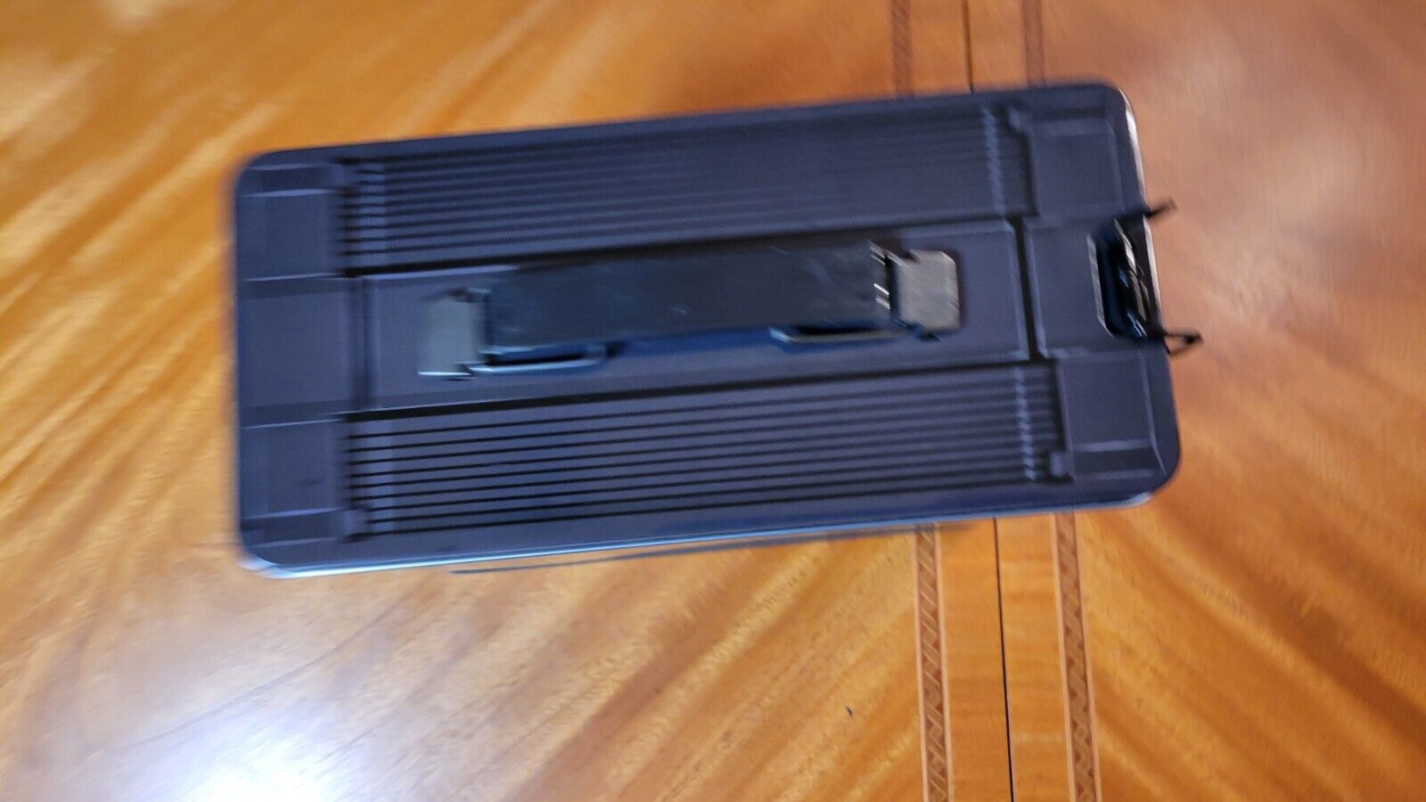 Picture 2 of 3