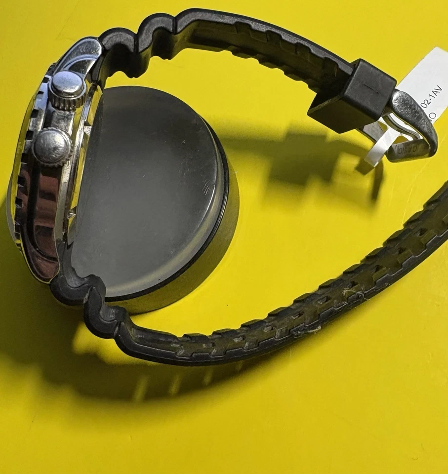 Reloj deportivo para hombre Casio MDV-102 - A1 Super Iluminator RARO Foto 3 de 3