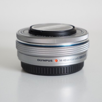 Olympus M.Zuiko 14-42mm 1:3.5-5.6 EZ silber, MFT, Micro Four Thirds