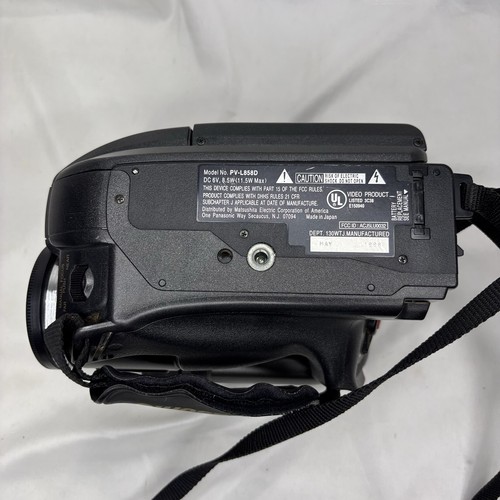 Panasonic VHS-C Camcorder Palmcorder PV-L858D - Parts Or Repair READ DETAILS - Picture 9 of 12