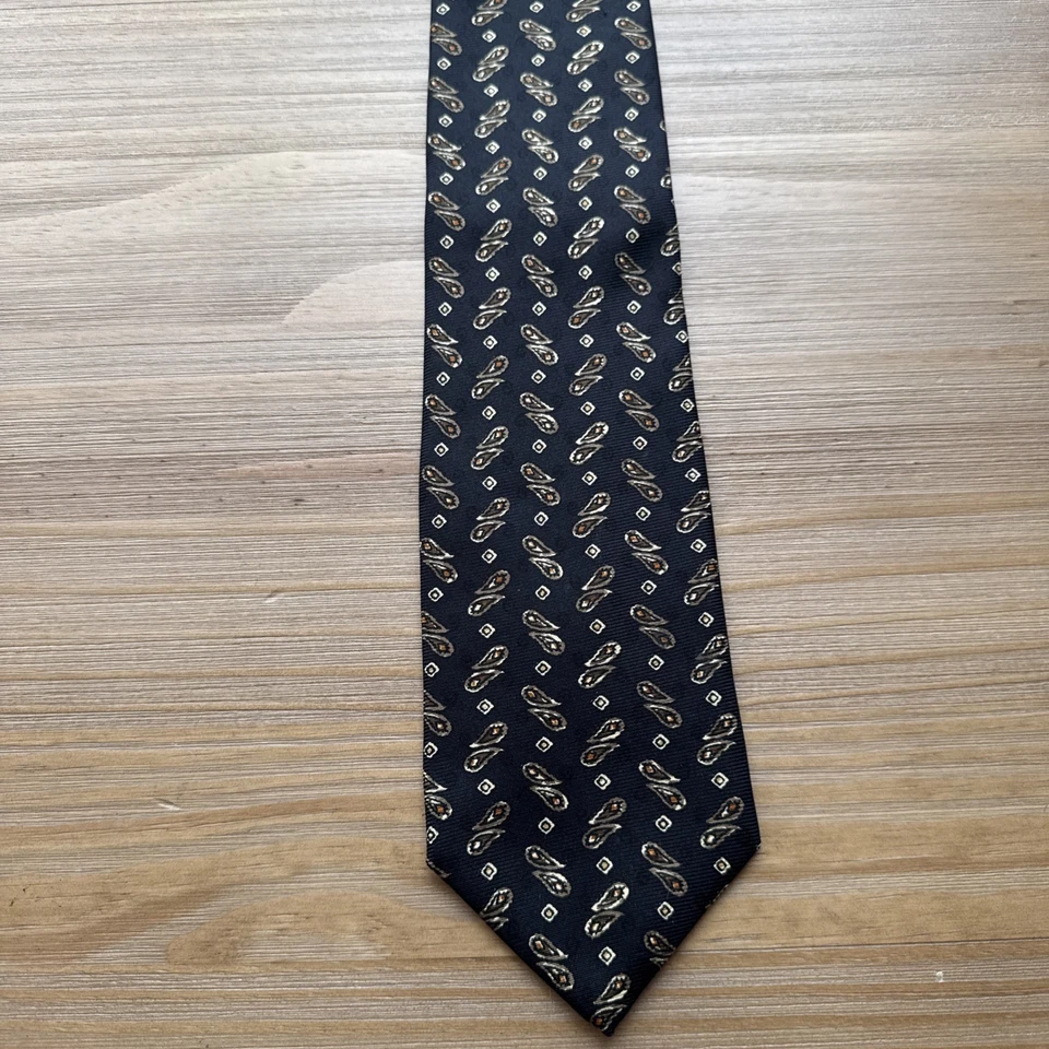 Corbata Harold Powell Para Hombres 59” X 4” 100% Seda Hecha en EE. UU. Azul/Dorado Geométrica Foto 3 de 4