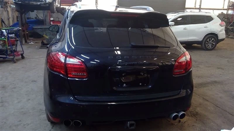 Automatic Transmission 4.8L Fits 11-18 PORSCHE CAYENNE 5822895 - Image 4 of 4