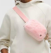 Nuevo Bolso Cinturón Lululemon Everywhere Fresa Batido Felpa Vellón 1L (STMI)