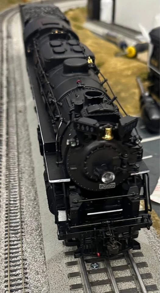 Lionel O Scale 6-38076 Chesapeake & Ohio 2-8-4 Berkshire Steam Locomotive #2699 - Image 4 of 4