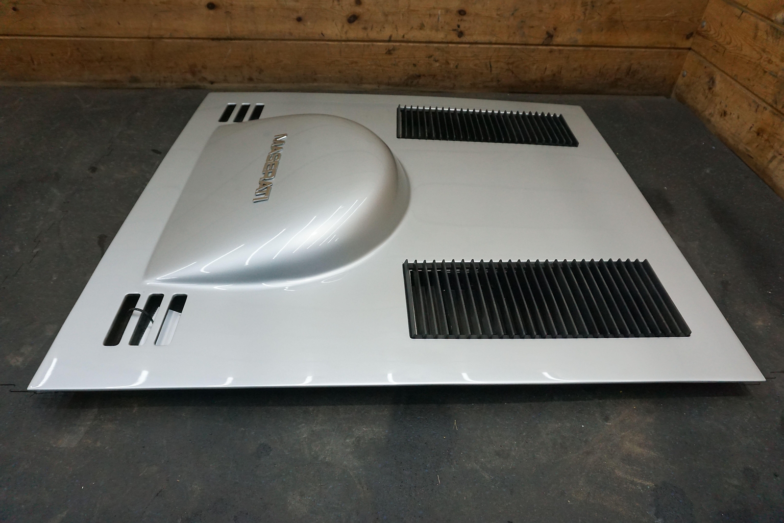 Rear Engine Bay Spare Tire Cover Panel w/ Vents 106E1 OEM Maserati Merak 1975