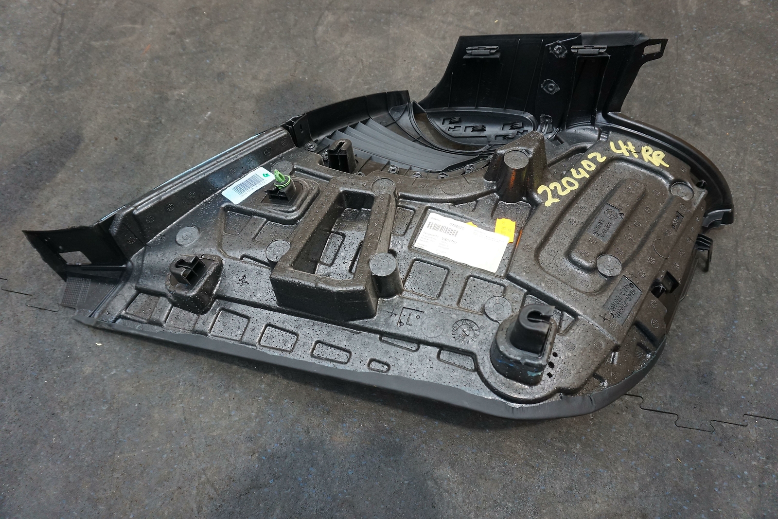 Rear Right Passenger Side Interior Quarter Trim Panel 51437407750 BMW i8 14-19