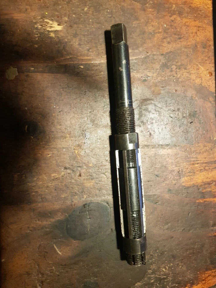 Picture 1 of 1
