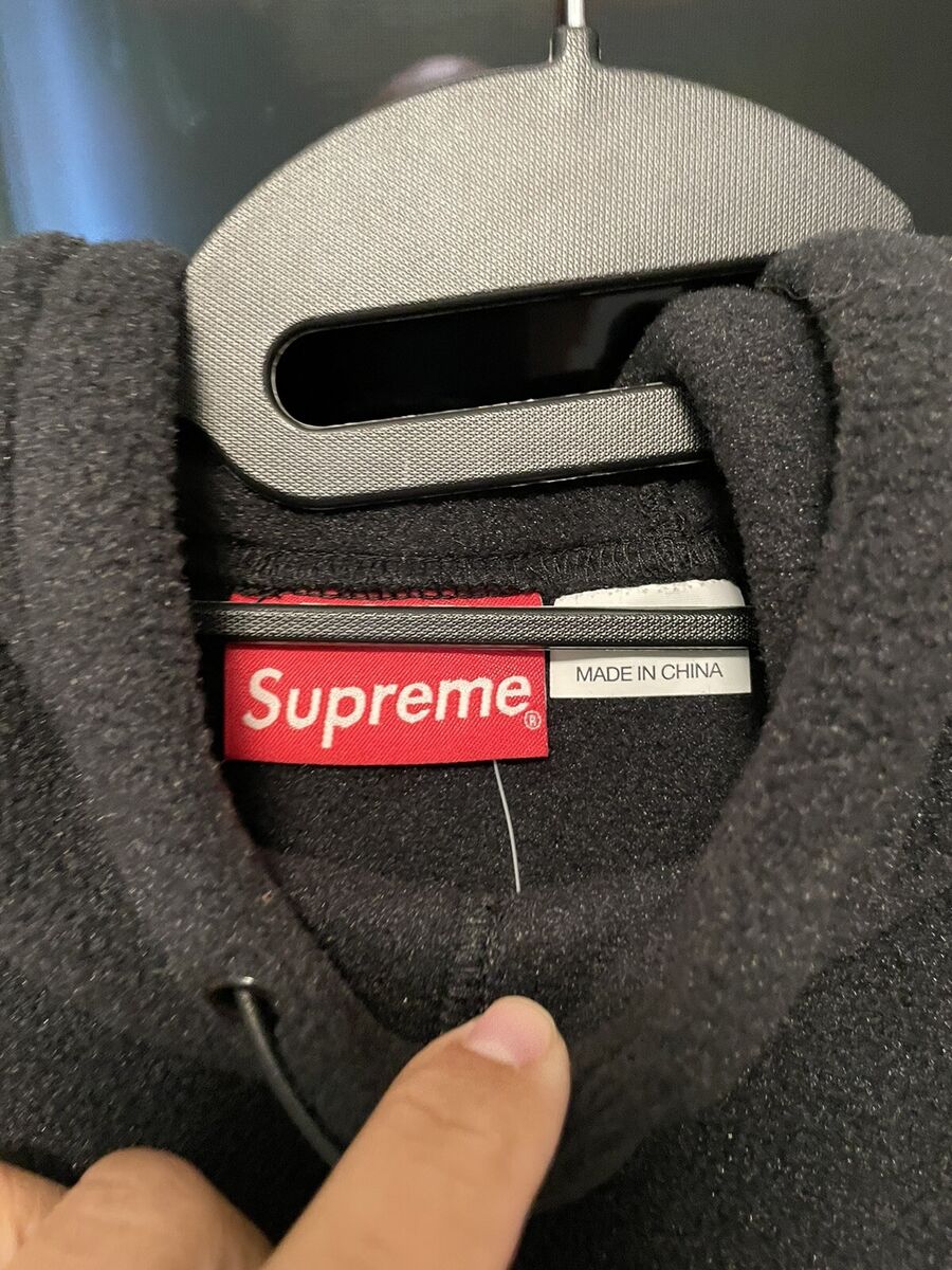 Supreme Polartec Hoodie Hooded Sweatshirt Black FW21 Size L Supreme Polartec Hoodie Hooded Sweatshirt Black FW21 Size L