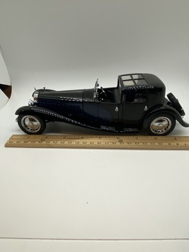 Franklin Mint 1:24 Diecast Car 1930 Bugatti Royal Coupe Napoleon w Display Case - Picture 15 of 22