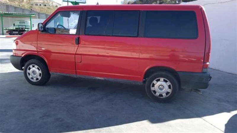 61212 Faro trasero derecho VOLKSWAGEN MULTIVAN 2.5 TDI 1996-2003 T4 1998 Foto 4 de 4