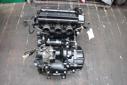 2001 TRIUMPH TROPHY 900 ENGINE W/ STARTER 190PSI COMPRESSION 38537 MILES - Picture 3 of 12