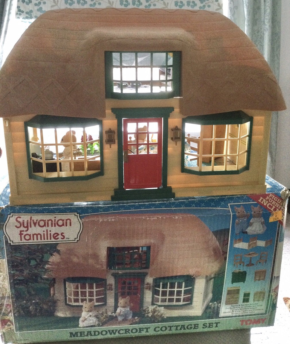 Thatched Cottage Sylvanian Families Meadowcroft Cottage シルバニア