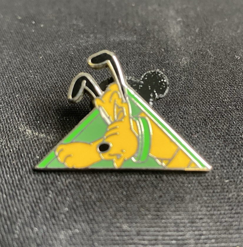 Walt Disney World Pluto face in triangle trading pin 2008