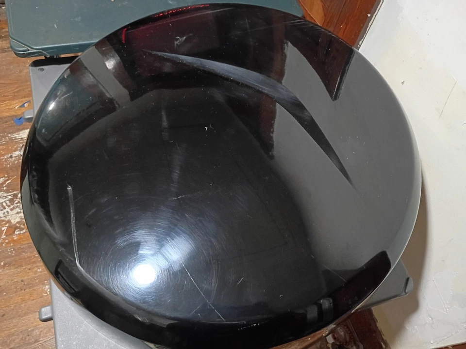 Cubierta rígida para neumático de repuesto trasero Toyota RAV4 2006-2008 negra Foto 3 de 4