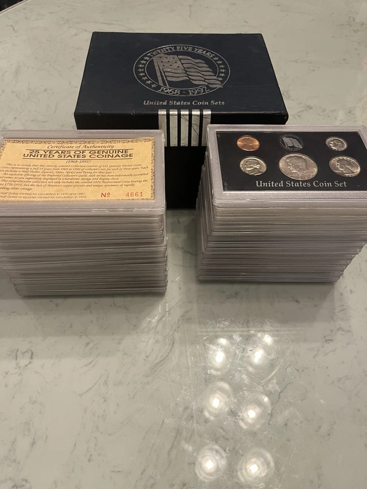 United States Twenty Five Years Coin Set 25 Years 1968-1992 w/Coa - Image 2 of 4