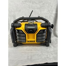 DEWALT DCR015 Worksite Radio Charger 12V 20V MAX AM FM Digital USB Yellow Black