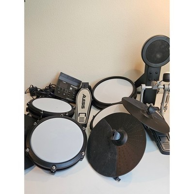 Alesis Nitro Max Electronic Mesh Drum Kit Module Pads Pedals Cables Bluetooth