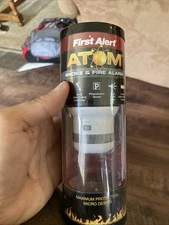 First Alert ATOM Smoke & Fire Alarm 10 Year Maximum Protection P1000 New!