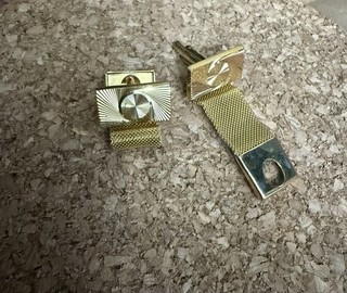 Vintage Gold Tone Mesh Cufflinks 1960s–70’s Sunburst Retro Men’s Jewellery