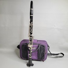 Conn 16 Clarinet w/ Case