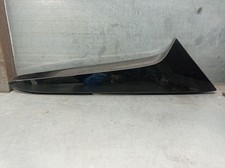 DFR5B09B2 HINTERE ZIERLEISTEN / 5341597 FÜR MAZDA CX-30 DM, DT, ED SKYACTIV-G