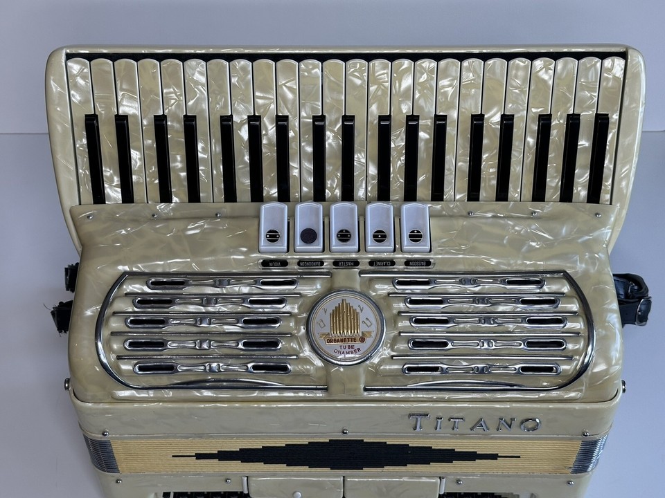 White Pearl Titano Piano Accordion LMM 41 Key/120 Bass Made In Italy eBay