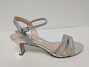 nina nelena sandal