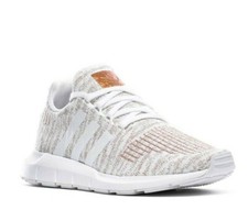 swift run cloud white copper metallic