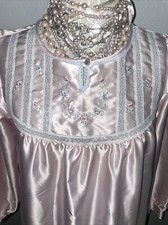 BARBIZON Woman  s Nightgown Pink Flannel Back Warm Roses Shiny Cozy Long Gown L