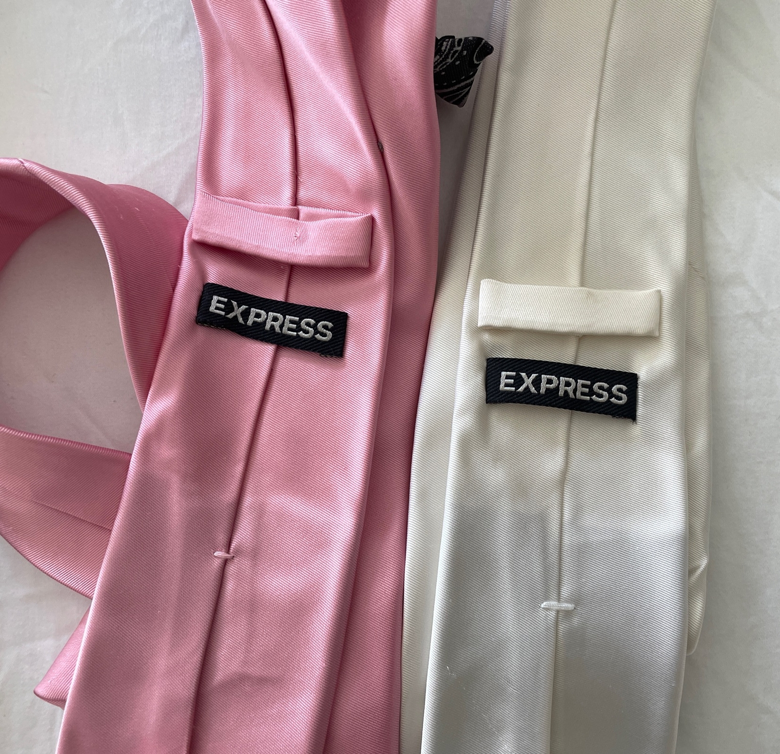 Eight Men's 100% Silk Name Brand Ties Collection … - image 3