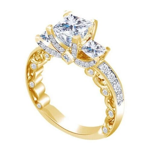 4Ct Principessa Diamanti Finti 14K Placcato Oro Giallo 3-Stone Fidanzamento Ring - Immagine 3 di 4