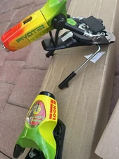 Look Pivot 18GW 3.0 95mm brake  Rasta Colors!