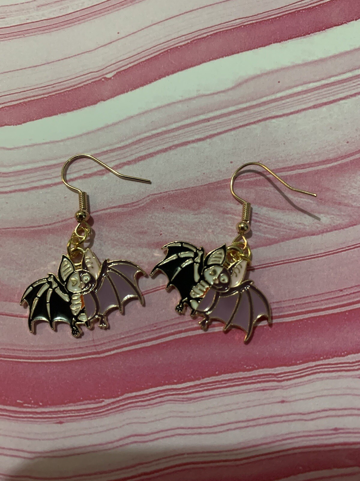 Stylish Dangle Earrings for Women – Trendy & Elegant-image