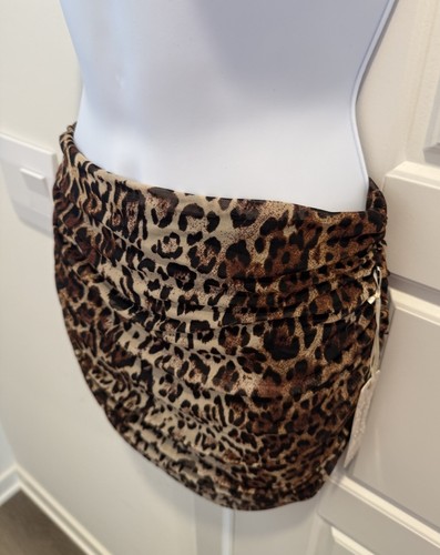 Women's IRIS Fashion Nova Scrunched Cheetah Print Mini Skirt Size Small