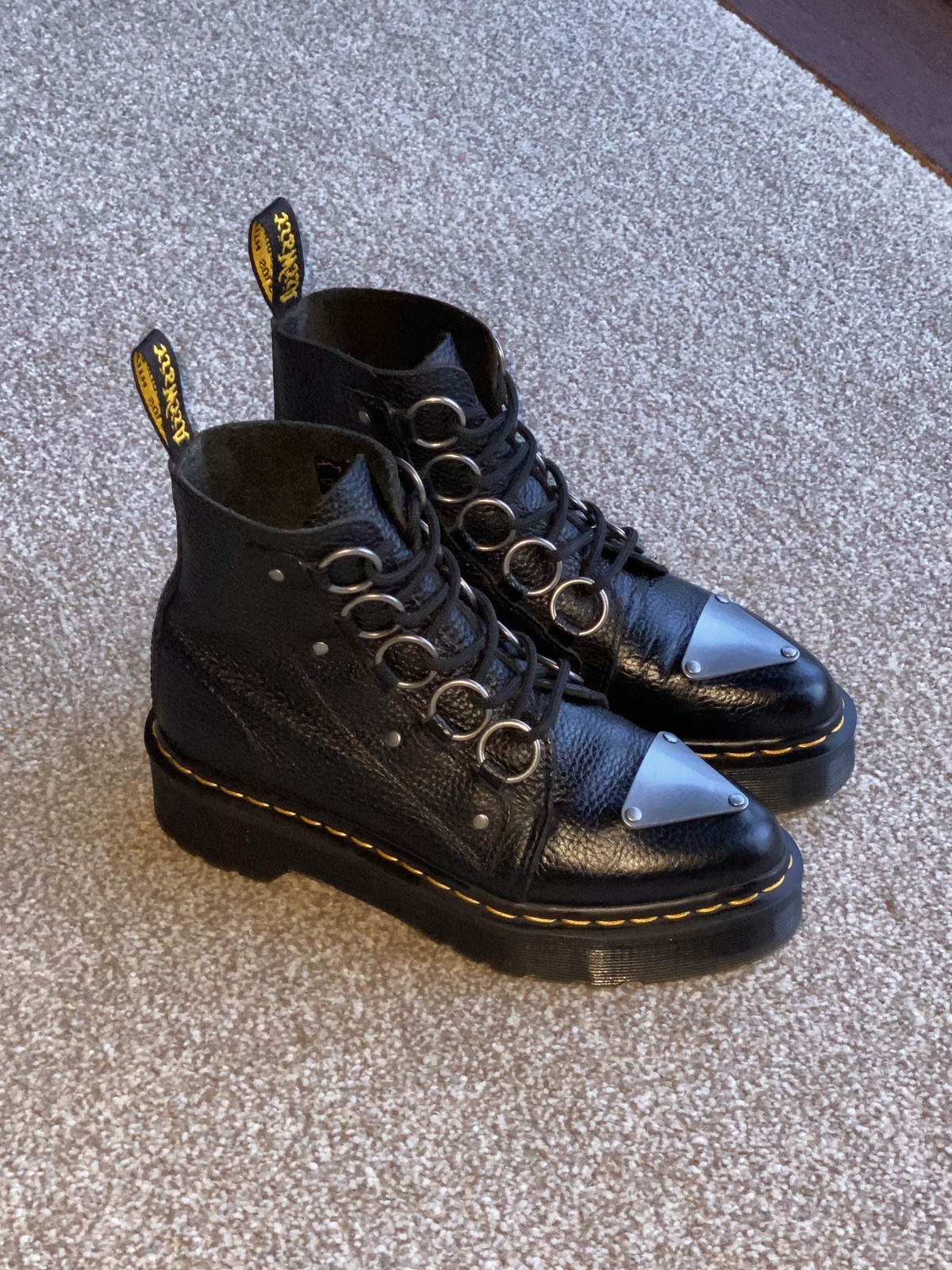 Dr. Marten Women’s Farylle black Leather Pointed Boots Size UK 4 Rare