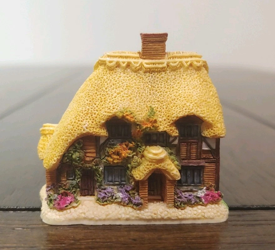Lilliput Lane Collectible Villages & Houses for sale | eBay